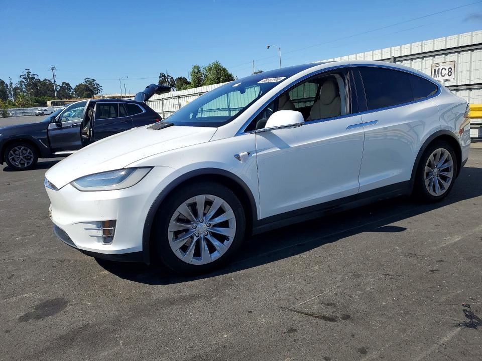 2017 Tesla VIN 5YJXCBE2XHF035119 COPART salvage auction — FRONT END, Salvage Title, sold $8,700 on 2026-09-05 (photo 1)