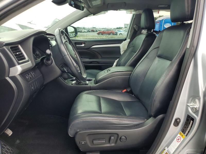 2019 Toyota VIN 5TDKZRFHXKS558308 COPART salvage auction — SIDE, FL - CERT OF TITLE SLVG REBUILDABLE, sold $350 on 2026-07-24 (photo 7)