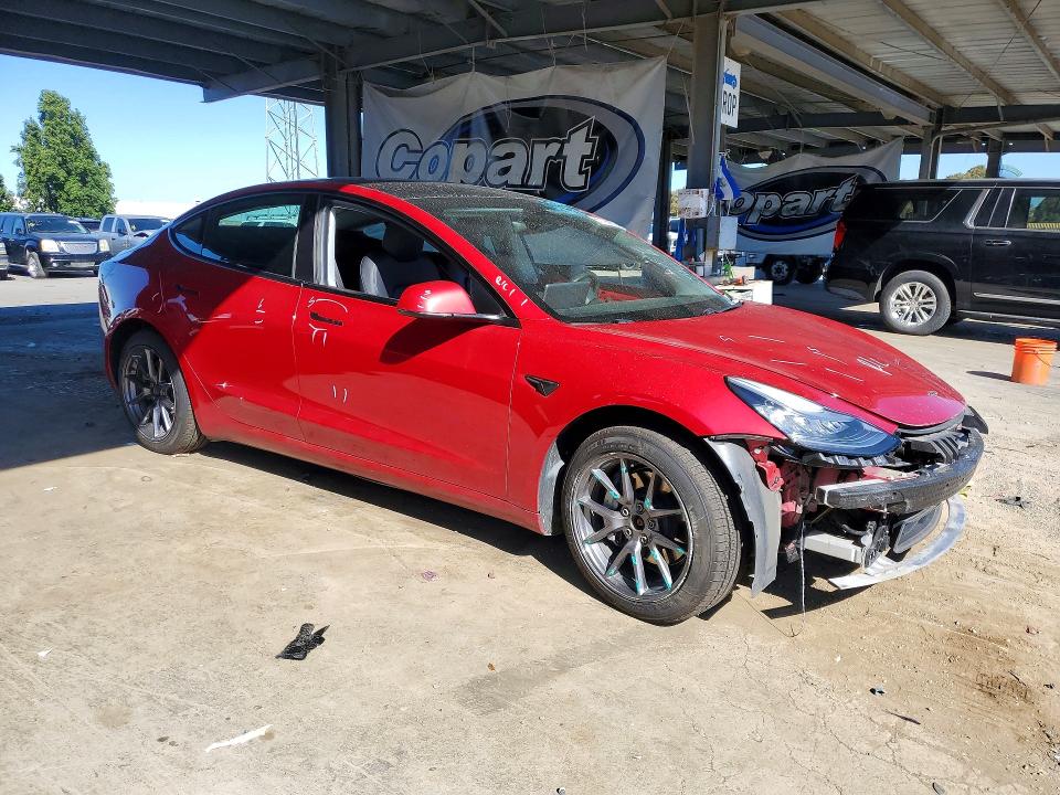 2021 Tesla Model 3 VIN 5YJ3E1EB3MF853014 COPART salvage auction — FRONT END, CA - SALVAGE CERTIFICATE, sold $8,200 on 2026-07-09 (photo 4)