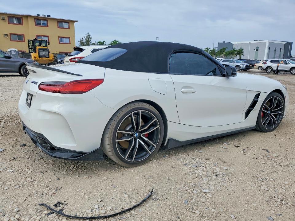 2021 BMW Z4 VIN WBAHF9C08MWX37304 COPART salvage auction — FRONT END, Fl - Cert Of Title Slvg Rebuildable, sold $14,200 on 2026-07-28 (photo 3)