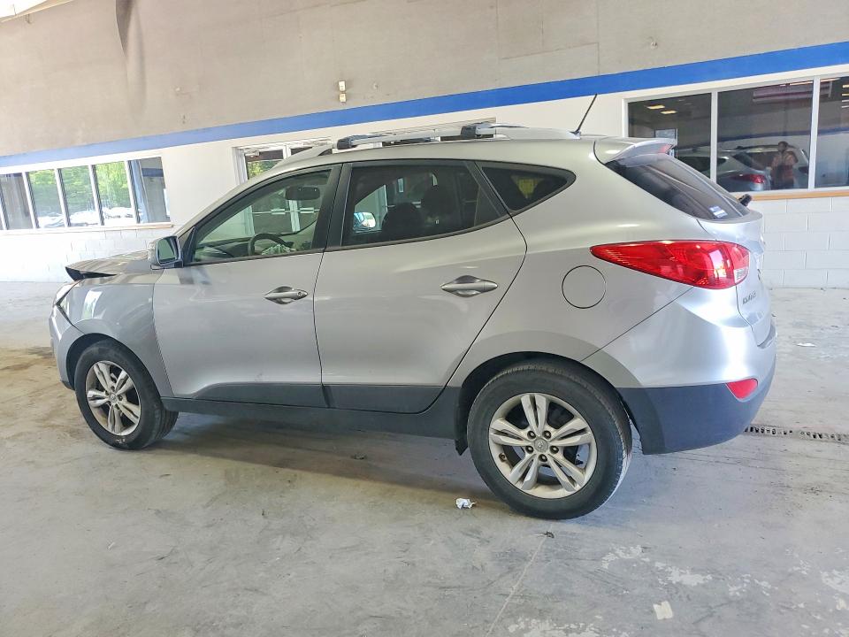 2013 Hyundai Tucson VIN KM8JU3AC2DU591980 COPART salvage auction — FRONT END, VA - CERT OF TITLE - SALVAGE, sold $800 on 2026-07-02 (photo 2)