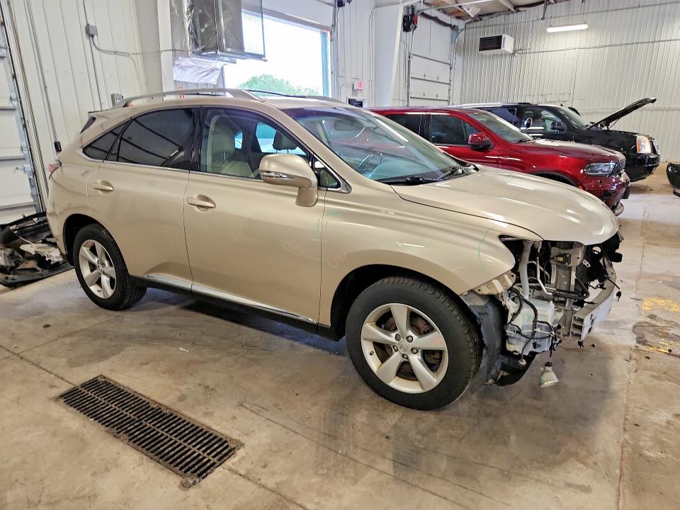 2014 Lexus Rx VIN JTJBK1BAXE2038892 COPART salvage auction — FRONT END, Mn - Cert Of Title-Salvage, sold $275 on 2026-07-28 (photo 4)
