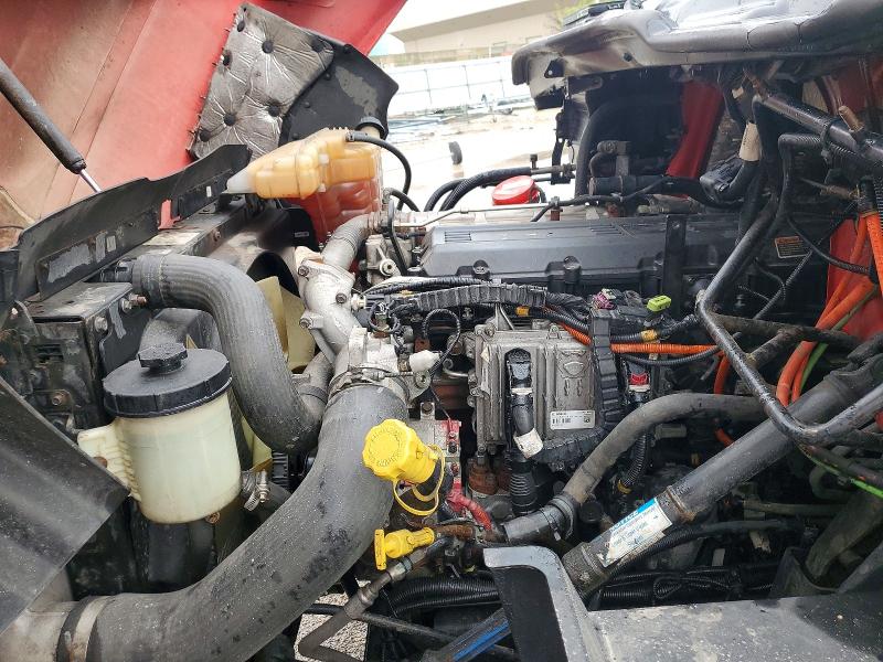 2020 International Rh613 VIN 3HSDXTZN1LN118901 COPART salvage auction — MECHANICAL, In - Certificate Of Title, sold $1,900 on 2026-07-07 (photo 7)