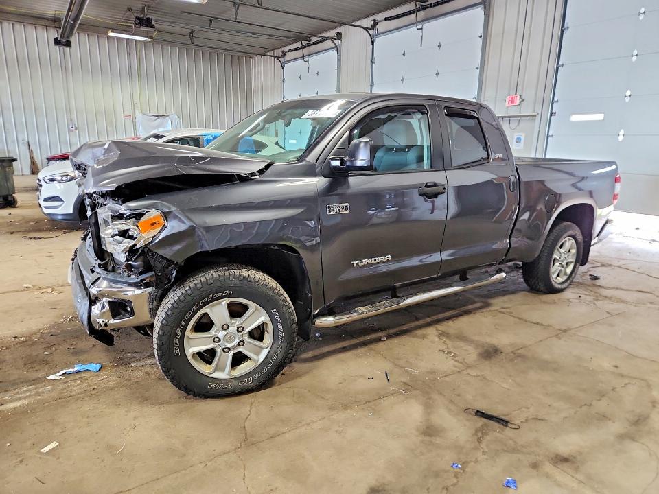 2017 Toyota Tundra VIN 5TFUW5F1XHX587985 COPART salvage auction — FRONT END, Wi - Junked Vehicle Bill Of Sale, sold $8,900 on 2026-07-06 (photo 1)