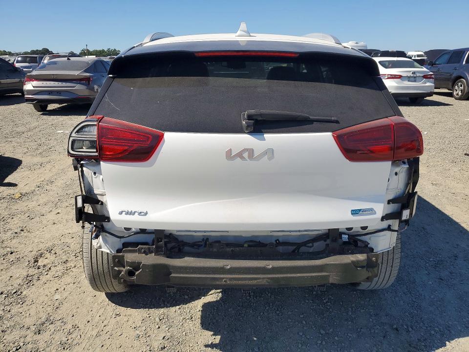 2022 Kia Niro VIN KNDCE3LG6N5147622 COPART salvage auction — REAR END, Ca - Dis/Dlr/Exp Only Clean Title, sold $6,900 on 2026-07-16 (photo 6)
