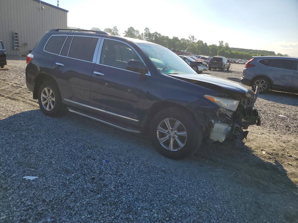 2013 Toyota Highlander VIN 5TDZK3EH6DS120812 COPART salvage auction — FRONT END, SC - CERT OF TITLE-SALVAGE, sold $2,050 on 2026-07-13 (photo 4)