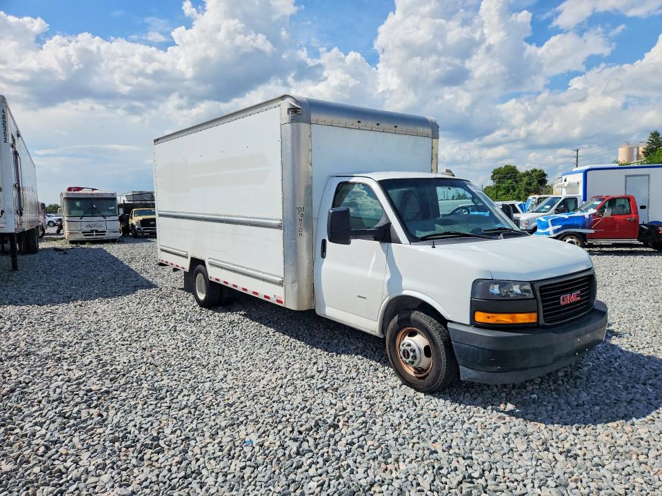 2018 Gmc VIN 7GZ37TCG8JN900736 COPART salvage auction — NORMAL WEAR, Ut - Certificate Of Title, sold $750 on 2026-07-29 (photo 4)