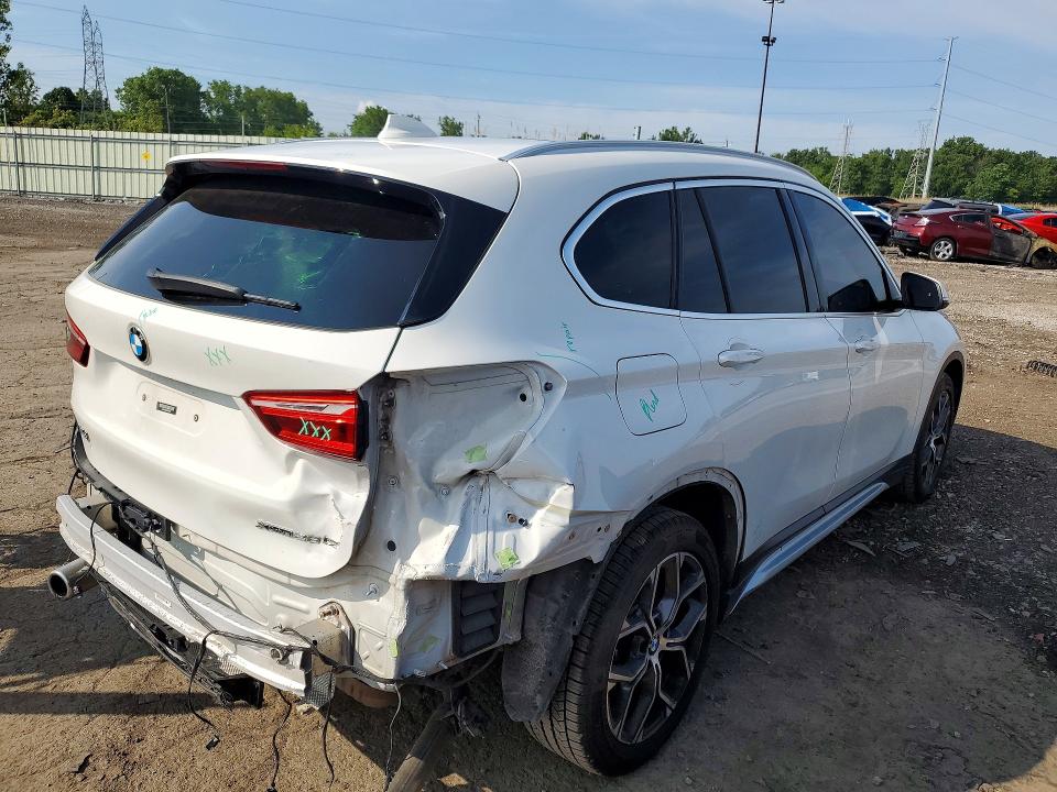2021 BMW X1 VIN WBXJG9C07M5S73660 COPART salvage auction — REAR END, MI - CERTIFICATE OF TITLE, sold $2,000 on 2026-07-24 (photo 3)