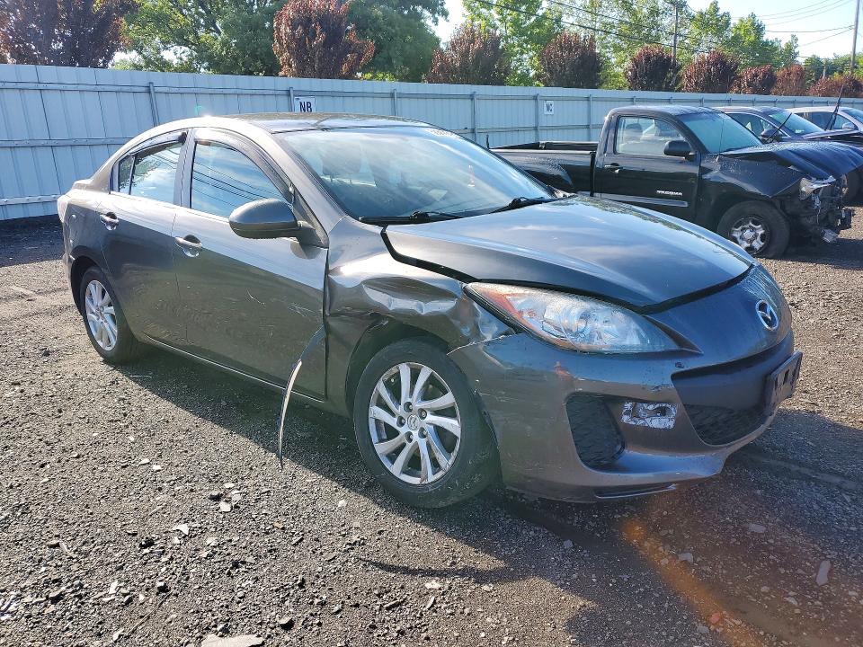 2012 Mazda 3 VIN JM1BL1VG8C1506976 COPART salvage auction — FRONT END, CT - CERT OF TITLE-SALVAGE, sold $475 on 2026-07-02 (photo 4)