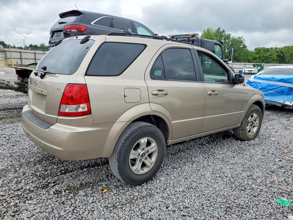 2004 Kia Sorento VIN KNDJD733945233438 COPART salvage auction — MINOR DENT/SCRATCHES, Al - Cert Of Title-Salvage Title, sold $500 on 2026-07-07 (photo 3)