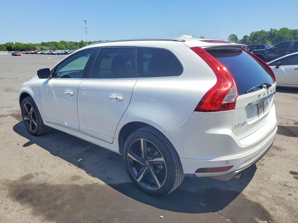 2015 Volvo Xc60 VIN YV4902RS4F2726901 COPART salvage auction — SIDE, Nj - Cert Of Ttl W/Fld Slvg History, sold $9,000 on 2026-07-07 (photo 2)
