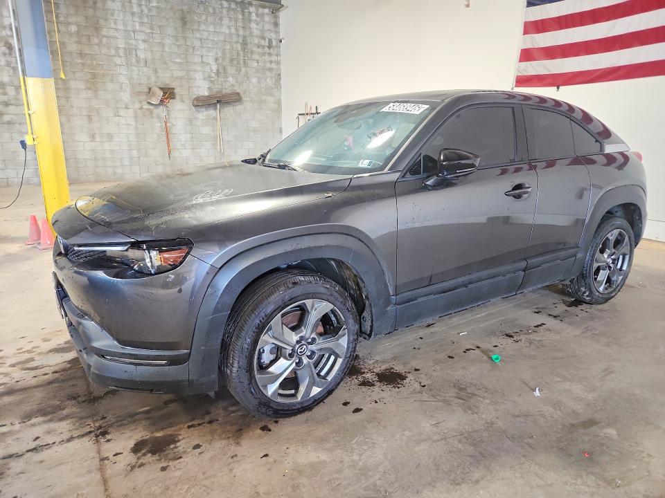 2022 Mazda Mx-30 VIN JM1DRADB0N0100390 COPART salvage auction — NORMAL WEAR, WV - CERTIFICATE OF TITLE, sold $4,750 on 2026-07-24 (photo 1)