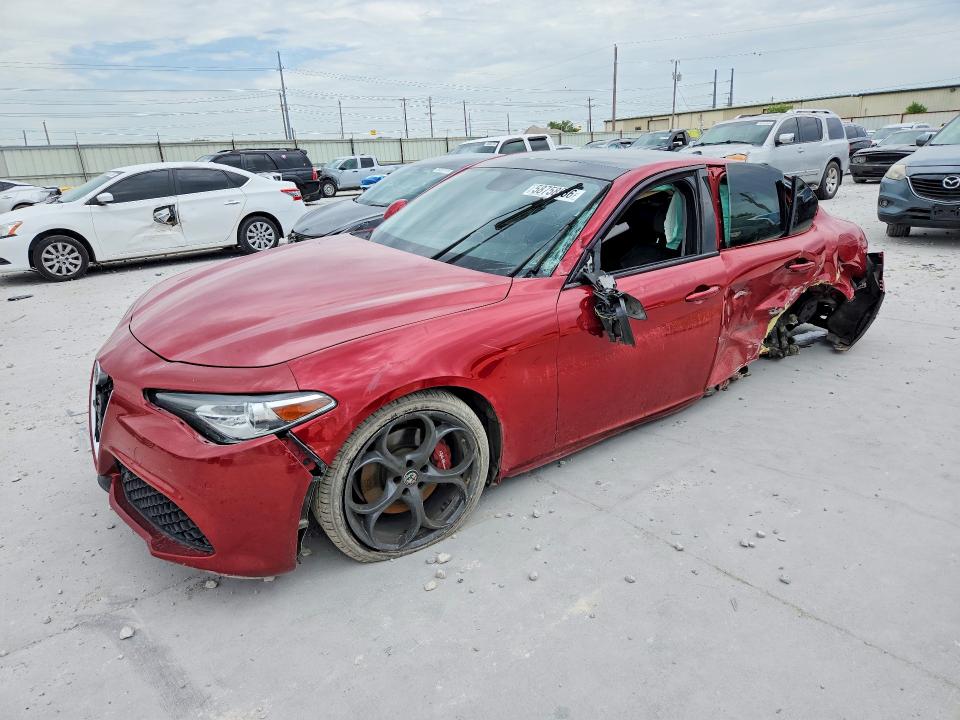 2017 Alfa romeo Giulia VIN ZARFAECN9H7535056 COPART salvage auction — UNDERCARRIAGE, Tx - Salvage Vehicle Title, sold $1,550 on 2026-07-17 (photo 1)