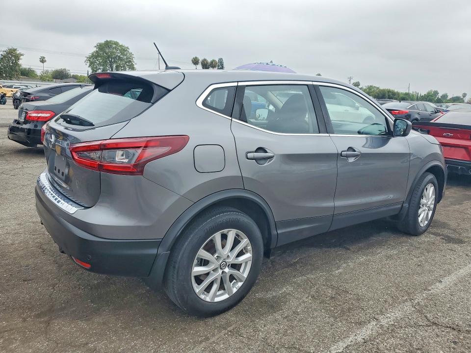 2020 Nissan Rogue VIN JN1BJ1CV1LW543333 COPART salvage auction — NORMAL WEAR, Ca - Dis/Dlr/Exp Only Clean Title (P), sold $2,100 on 2026-07-10 (photo 3)