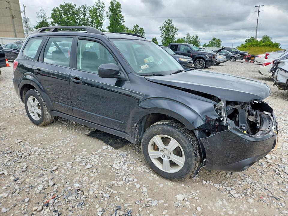 2010 Subaru Forester VIN JF2SH6BC5AG793382 COPART salvage auction — FRONT END, MI - CERTIFICATE OF TITLE, sold $500 on 2026-07-09 (photo 4)