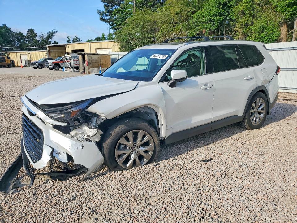 2024 Toyota Highlander VIN 5TDACAB56RS016403 COPART salvage auction — FRONT END, Nc - Salvage Certificate Of Title, sold $5,200 on 2026-07-31 (photo 1)