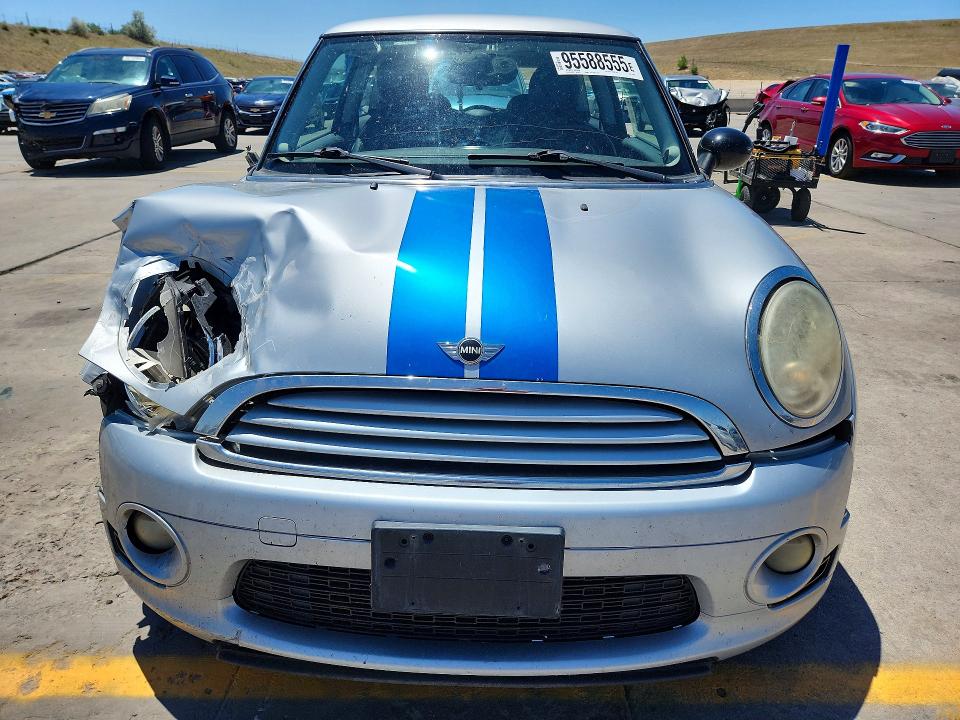 2010 Mini Cooper VIN WMWMF3C51ATZ28096 COPART salvage auction — FRONT END, Co - Public - Salvage Title, sold $350 on 2026-07-22 (photo 5)
