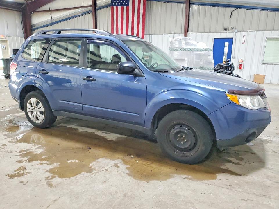 2012 Subaru Forester VIN JF2SHABC5CH465184 COPART salvage auction — NORMAL WEAR, Pa - Cert Of Title, sold $525 on 2026-07-07 (photo 4)
