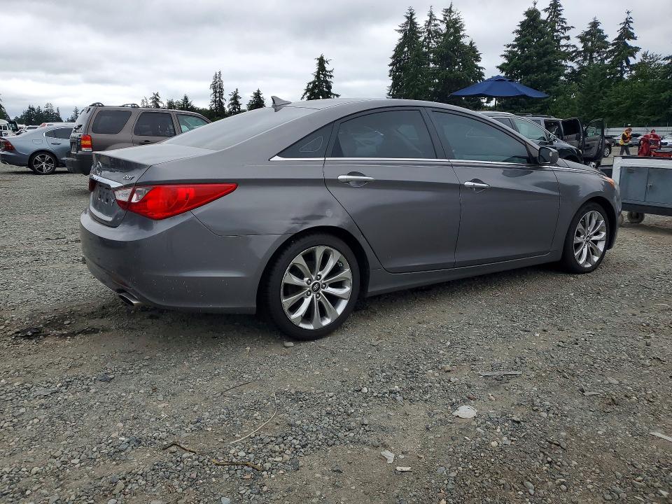 2011 Hyundai Sonata VIN 5NPEC4ABXBH225312 COPART salvage auction — REAR END, Wa - Cert Of Ownership-Rebuilt, sold $850 on 2026-07-10 (photo 3)