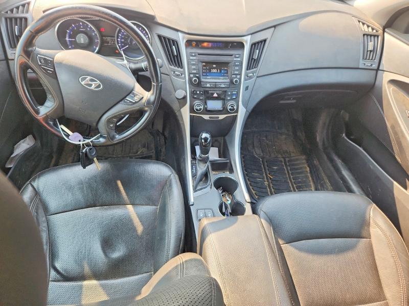2014 Hyundai Sonata VIN 5NPEC4AC2EH907811 COPART salvage auction — REAR END, Qc - Gravement Accidente, sold $425 on 2026-07-28 (photo 8)
