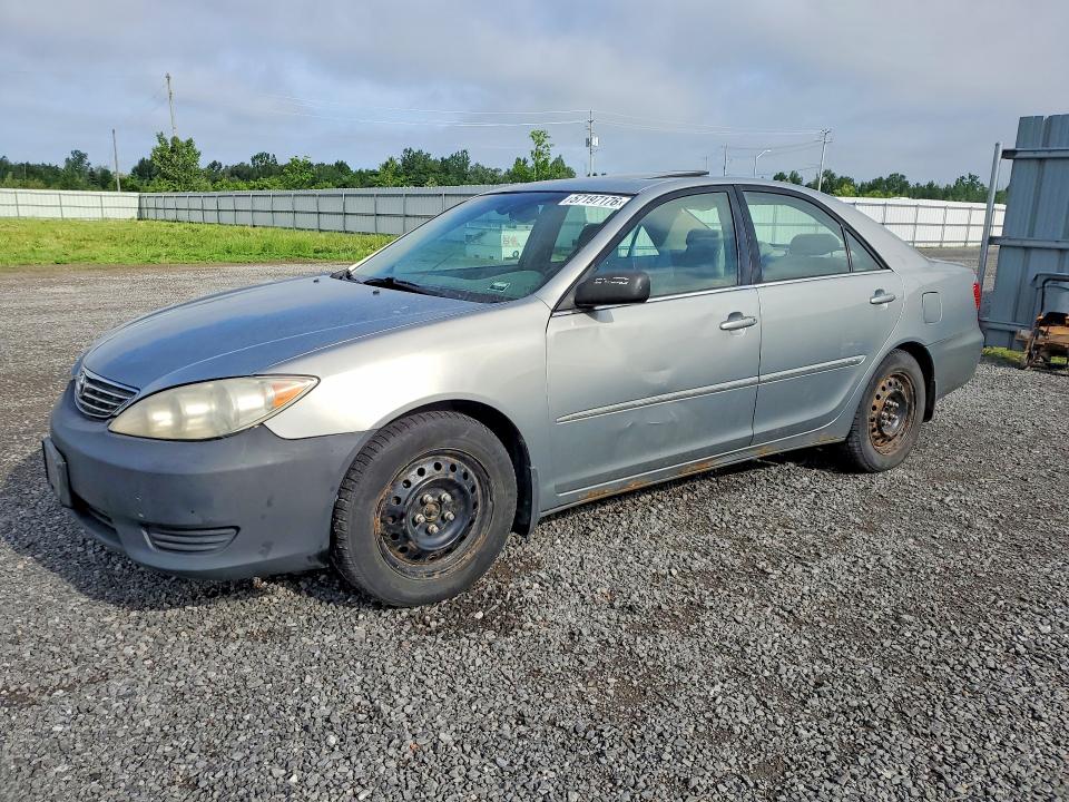 2005 Toyota Camry VIN 4T1BF30K15U613007 COPART salvage auction — REAR END, ON - PERMIT NO BRAND - UNFIT, sold $625 on 2026-07-02 (photo 1)