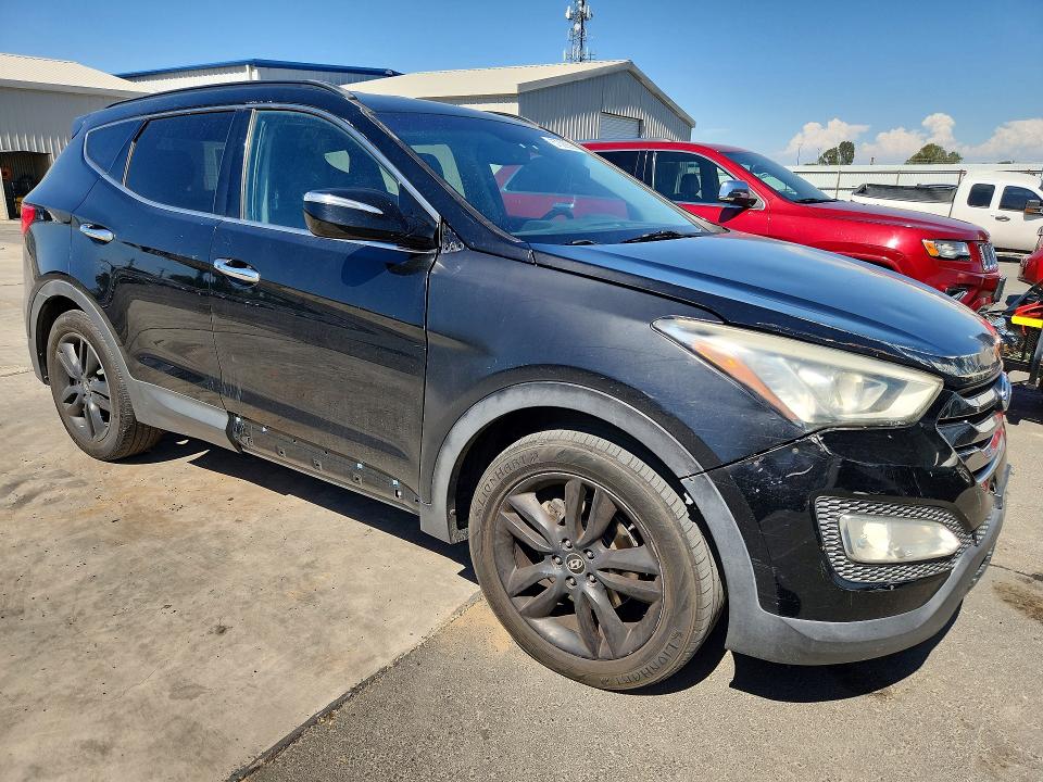 2014 Hyundai Santa fe VIN 5XYZU3LA1EG227815 COPART salvage auction — FRONT END, Ca - Dis/Dlr/Exp Only Clean Title, sold $1,150 on 2026-07-07 (photo 4)