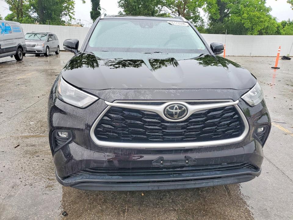 2020 Toyota Highlander VIN 5TDGZRBHXLS046755 COPART salvage auction — HAIL, Id - Salvage Certificate Of Title, sold $17,600 on 2026-07-31 (photo 5)