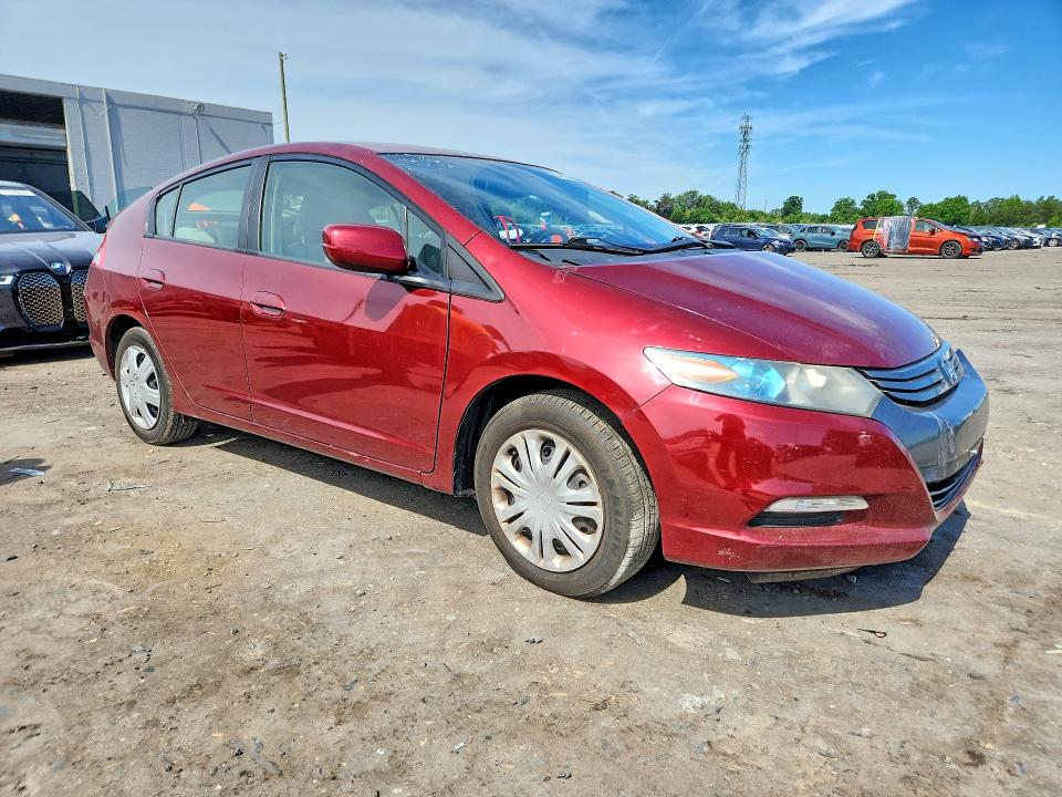 2010 Honda Insight VIN JHMZE2H56AS033724 COPART salvage auction — SIDE, VA - CERT OF TITLE - SALVAGE, sold $325 on 2026-07-22 (photo 4)
