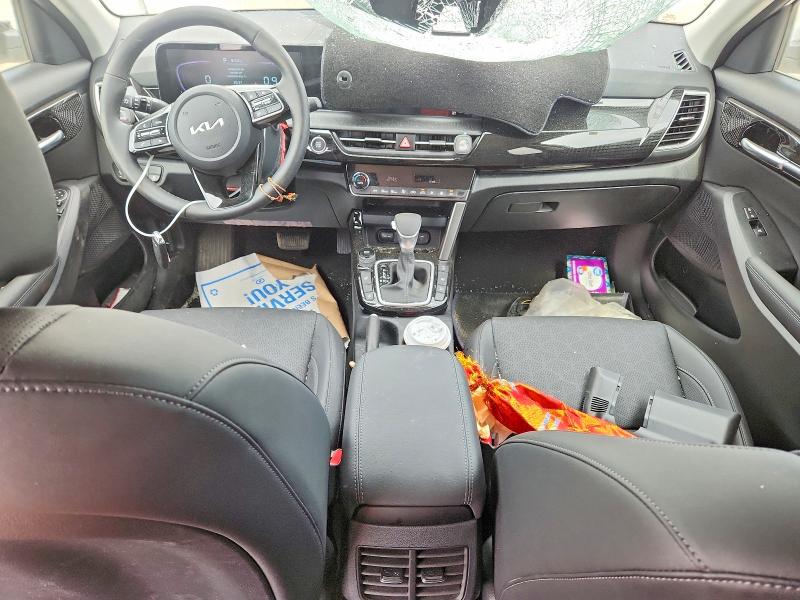 2026 Kia VIN KNDEUCAA2T7933896 COPART salvage auction — ROOF, ON - PERMIT SALVAGE, sold $6,700 on 2026-07-28 (photo 8)