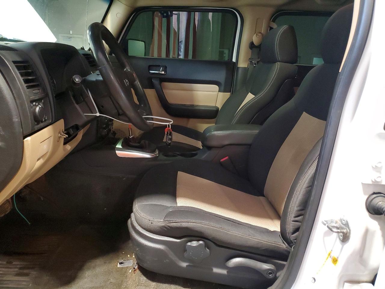 2006 Hummer H3 VIN 5GTDN136068306921 COPART salvage auction — Minor Dent/Scratches, PA - CERT OF TITLE, sold $1,150 on 2026-07-02 (photo 7)