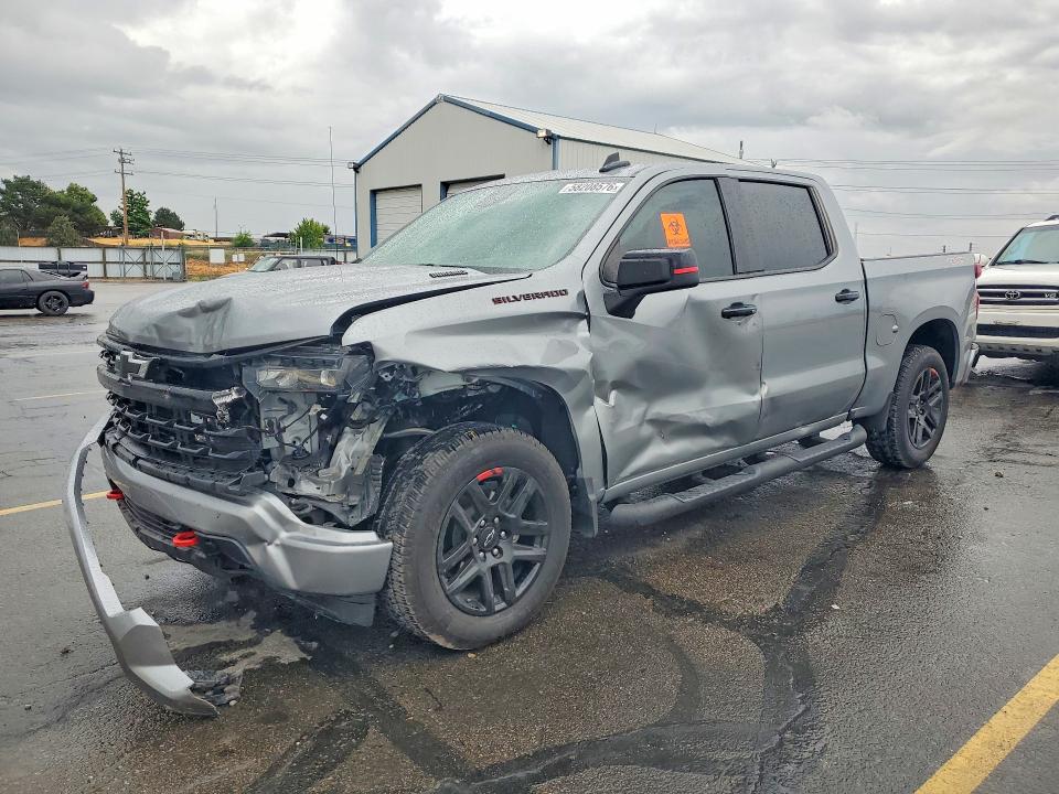 2024 Chevrolet Silverado VIN 1GCUDEE86RZ211083 — COPART salvage auction photo