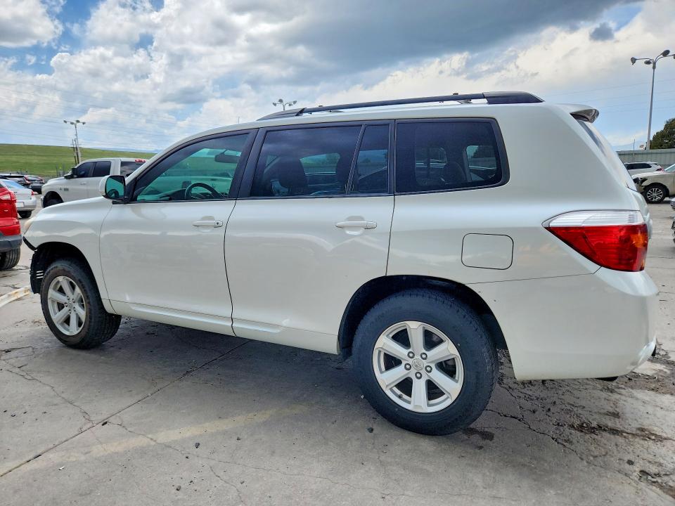 2010 Toyota Highlander VIN 5TDZA3EH1AS006845 COPART salvage auction — FRONT END, Az - Cert Of Title - Salvage, sold $1,200 on 2026-07-06 (photo 2)