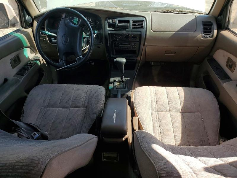 1998 Toyota 4runner VIN JT3GN86R2W0069354 COPART salvage auction — MINOR DENT/SCRATCHES, Mt - Dis/Dlr/Exp Only Clean Title, sold $900 on 2026-07-27 (photo 8)