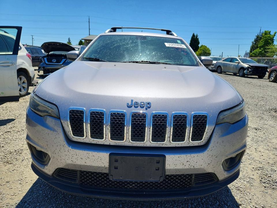2019 Jeep VIN 1C4PJLCB2KD308048 COPART salvage auction — REAR END, WV - SALVAGE CERTIFICATE, sold $2,550 on 2026-09-01 (photo 5)