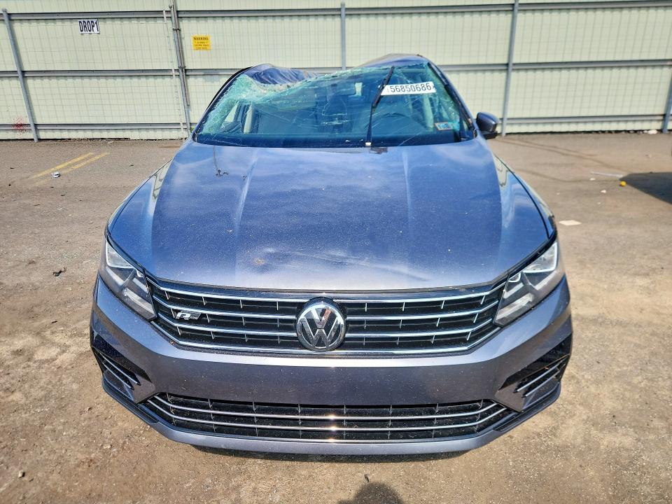 2017 Volkswagen Passat VIN 1VWDT7A32HC047273 COPART salvage auction — ROOF, PA - CERTIFICATE OF SALVAGE, sold $1,100 on 2026-07-02 (photo 5)