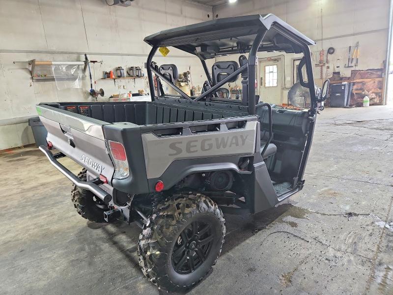 2025 Segway Ut05750f40usa0011 ut6 p VIN H0MUAPX10S8000881 COPART salvage auction — REJECTED REPAIR, MI - CERTIFICATE OF TITLE, sold $850 on 2026-07-23 (photo 4)