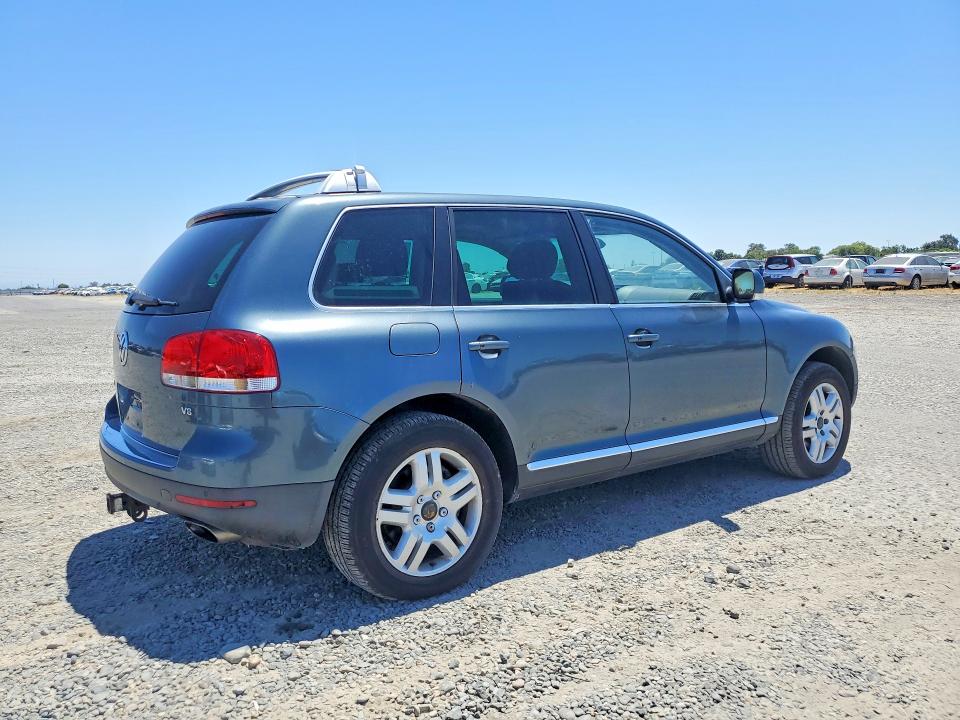 2005 Volkswagen Touareg VIN WVGMM77L55D009108 COPART salvage auction — FRONT END, Wa - Dis/Dlr/Exp Only Clean Title, sold $475 on 2026-07-07 (photo 3)