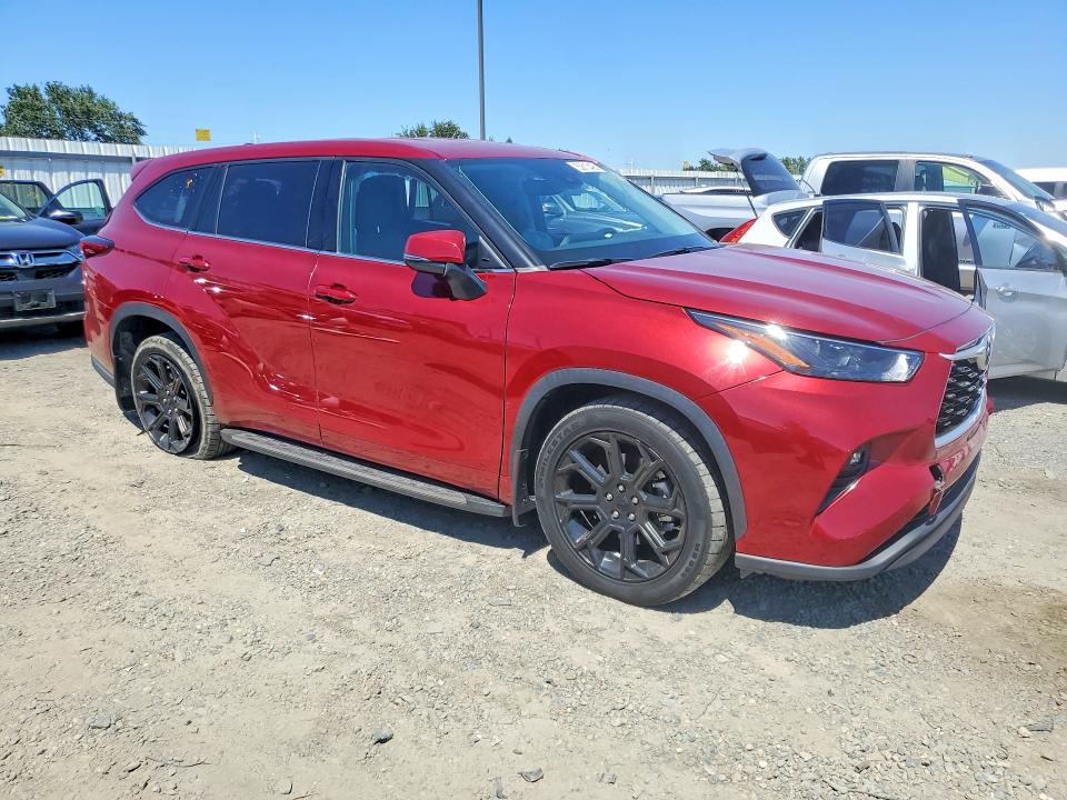 2022 Toyota Highlander VIN 5TDZZRAH4NS556662 COPART salvage auction — SIDE, CA - SALVAGE CERTIFICATE, sold $8,500 on 2026-07-21 (photo 4)