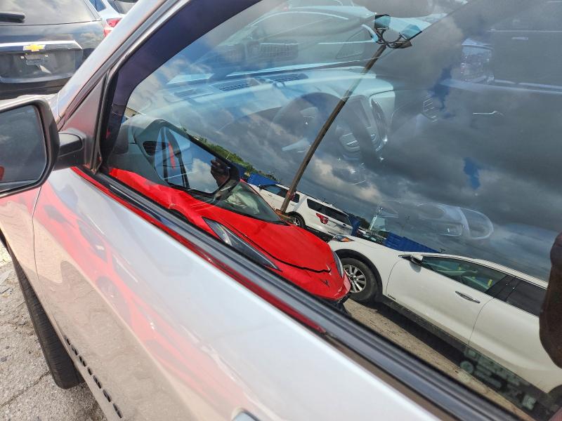 2022 Chevrolet Equinox VIN 3GNAXMEV0NS121890 COPART salvage auction — WATER/FLOOD, IN - CERT OF TITLE-SALVAGE FLOOD, sold $7,800 on 2026-08-21 (photo 9)