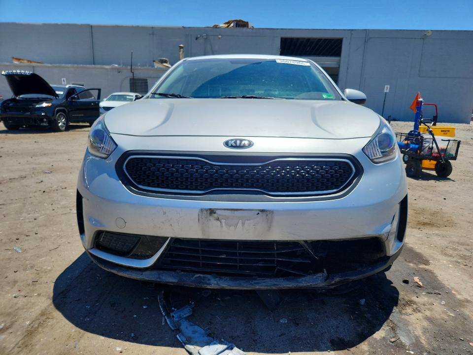 2019 Kia Niro VIN KNDCB3LC1K5290950 COPART salvage auction — FRONT END, Va - Cert Of Title - Salvage, sold $2,700 on 2026-07-08 (photo 5)