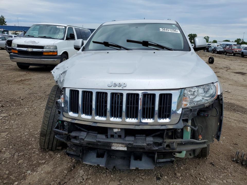 2011 Jeep Grand cherokee VIN 1J4RR4GG7BC678683 COPART salvage auction — FRONT END, Mi - Certificate Of Title, sold $325 on 2026-07-02 (photo 5)