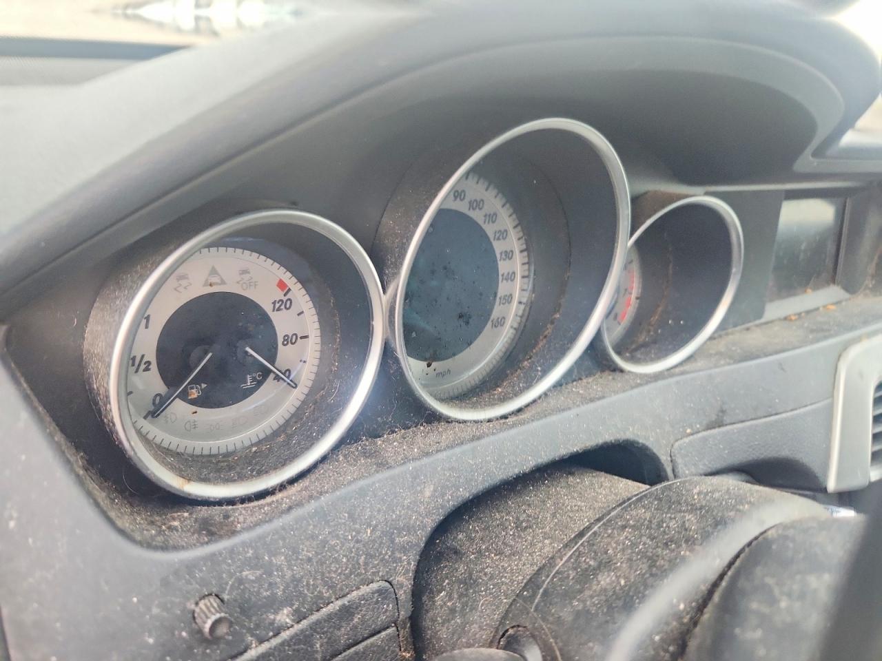 2015 Mercedes-Benz C-Class VIN WDDGJ4HB7FG368884 COPART salvage auction — Front End, TX - CERTIFICATE OF TITLE, sold $600 on 2026-07-09 (photo 9)