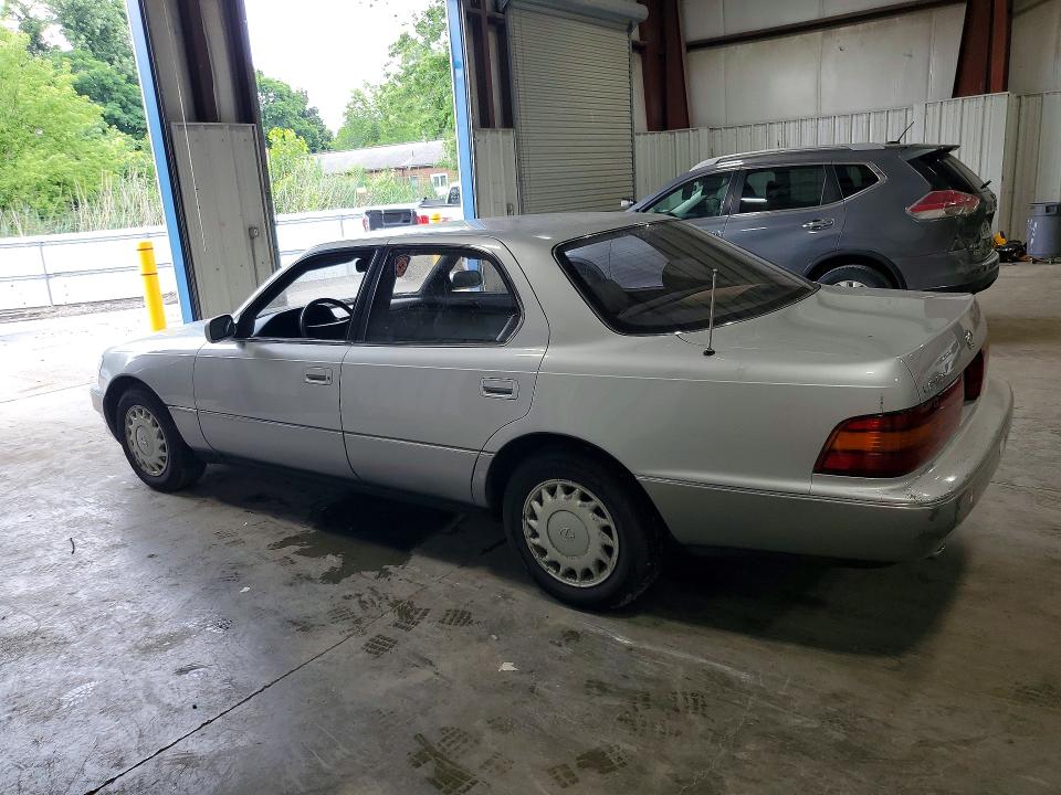 1992 Lexus Ls 400 VIN JT8UF11E3N0112605 COPART salvage auction — ENGINE BURN, NY - MV-907A SALVAGE CERTIFICATE, sold $475 on 2026-07-20 (photo 2)