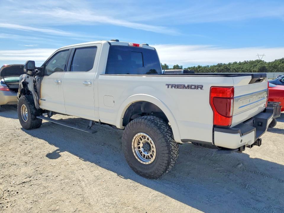2022 Ford F-250 super duty VIN 1FT8W2BT3NED34182 COPART salvage auction — Burn Engine, CA - SALVAGE CERTIFICATE, sold $9,900 on 2026-08-28 (photo 2)