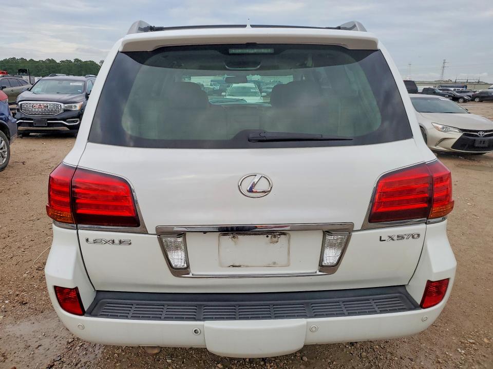 2009 Lexus Lx VIN JTJHY00W194024231 COPART salvage auction — MINOR DENT/SCRATCHES, TX - CERTIFICATE OF TITLE, sold $11,000 on 2026-07-02 (photo 6)