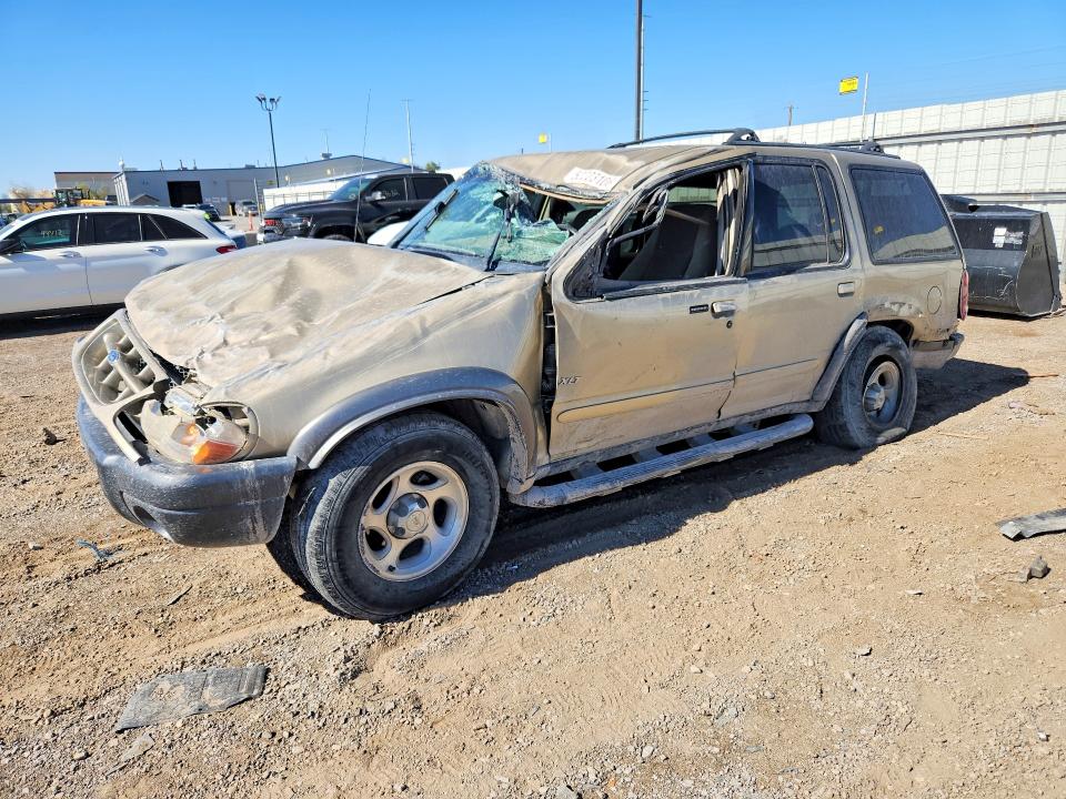 2001 Ford Explorer VIN 1FMZU73E81ZA27404 — COPART salvage auction photo