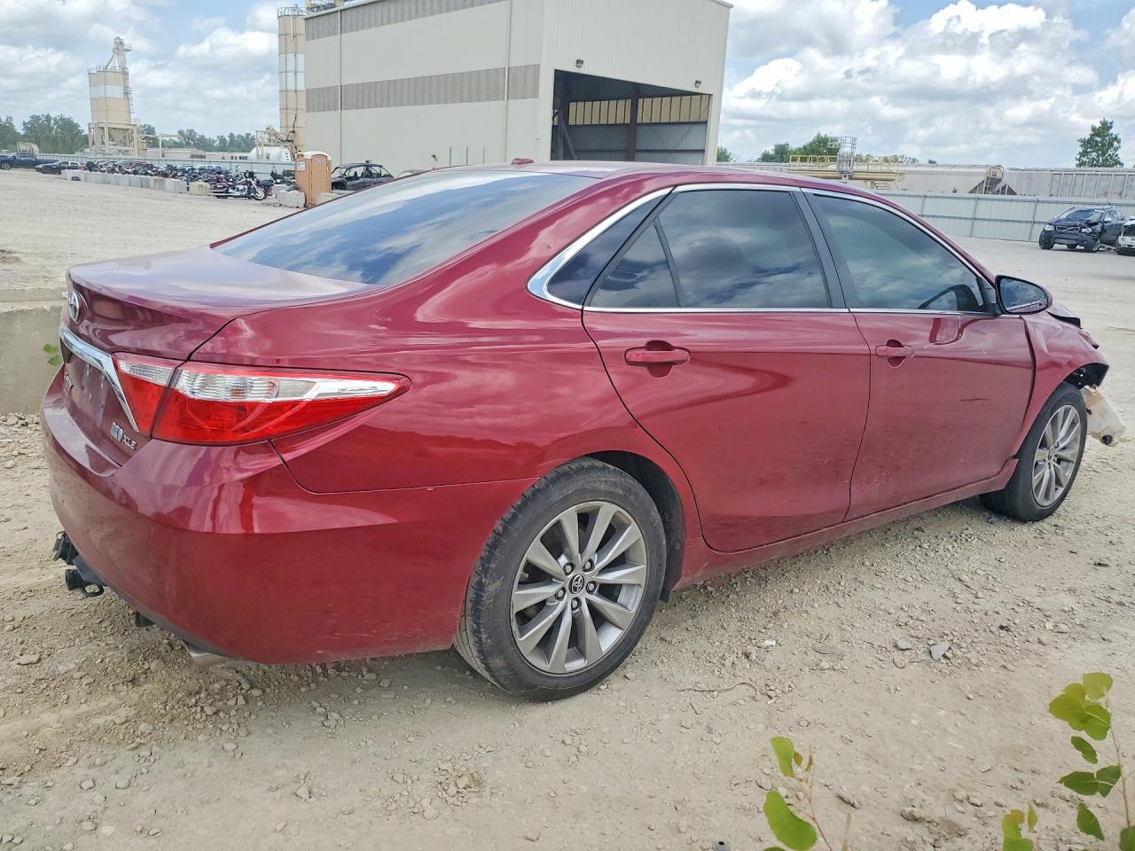 2015 Toyota Camry Hybrid VIN 4T1BD1FK3FU156560 COPART salvage auction — Front End, MO - SALVAGE CERTIFICATE OF TITLE, sold $625 on 2026-07-09 (photo 3)