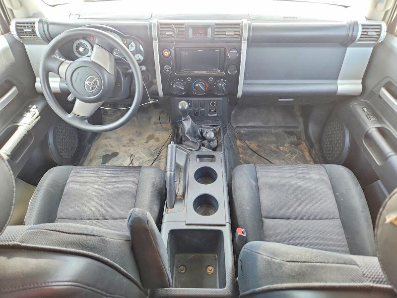 2007 Toyota Fj cruiser VIN JTEBU11F270086875 COPART salvage auction — FRONT END, Co - Public - Salvage Title, sold $2,900 on 2026-07-27 (photo 8)