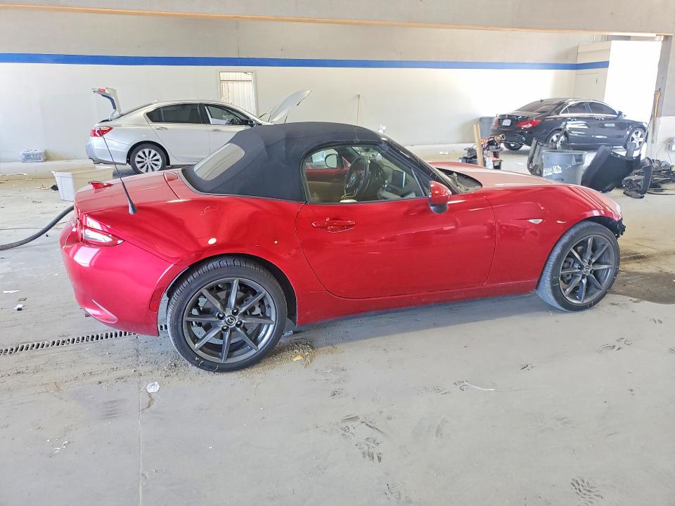 2017 Mazda Mx-5 VIN JM1NDAD71H0124264 COPART salvage auction — FRONT END, Va - Cert Of Title - Salvage, sold $5,500 on 2026-07-02 (photo 3)