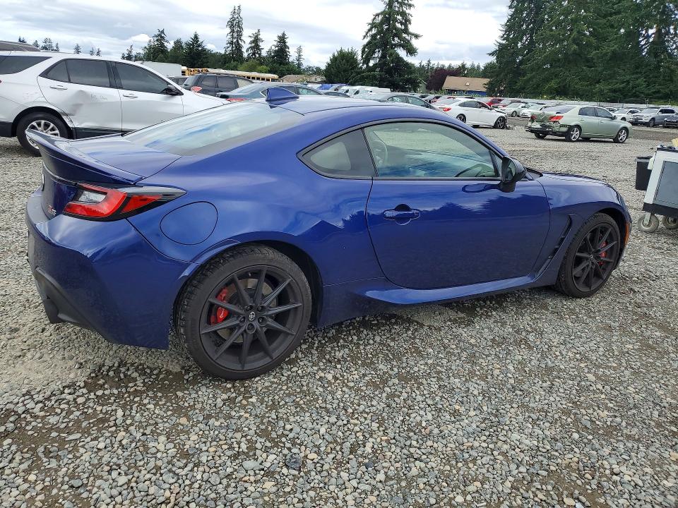 2025 Toyota Gr 86 VIN JF1ZNBE16S9755759 COPART salvage auction — REAR END, WA - BILL OF SALE, sold $13,200 on 2026-07-17 (photo 3)